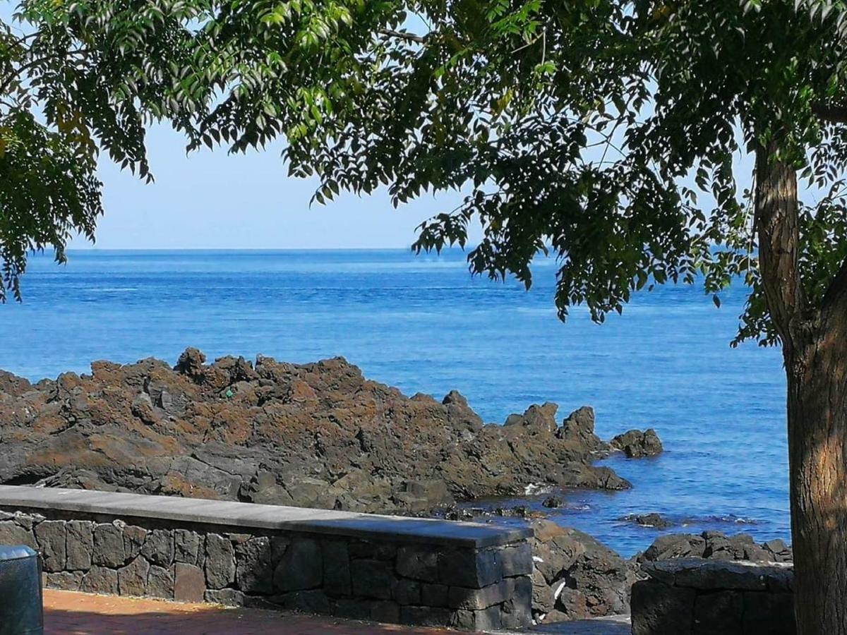 Infinito Mare Villa Acireale Buitenkant foto